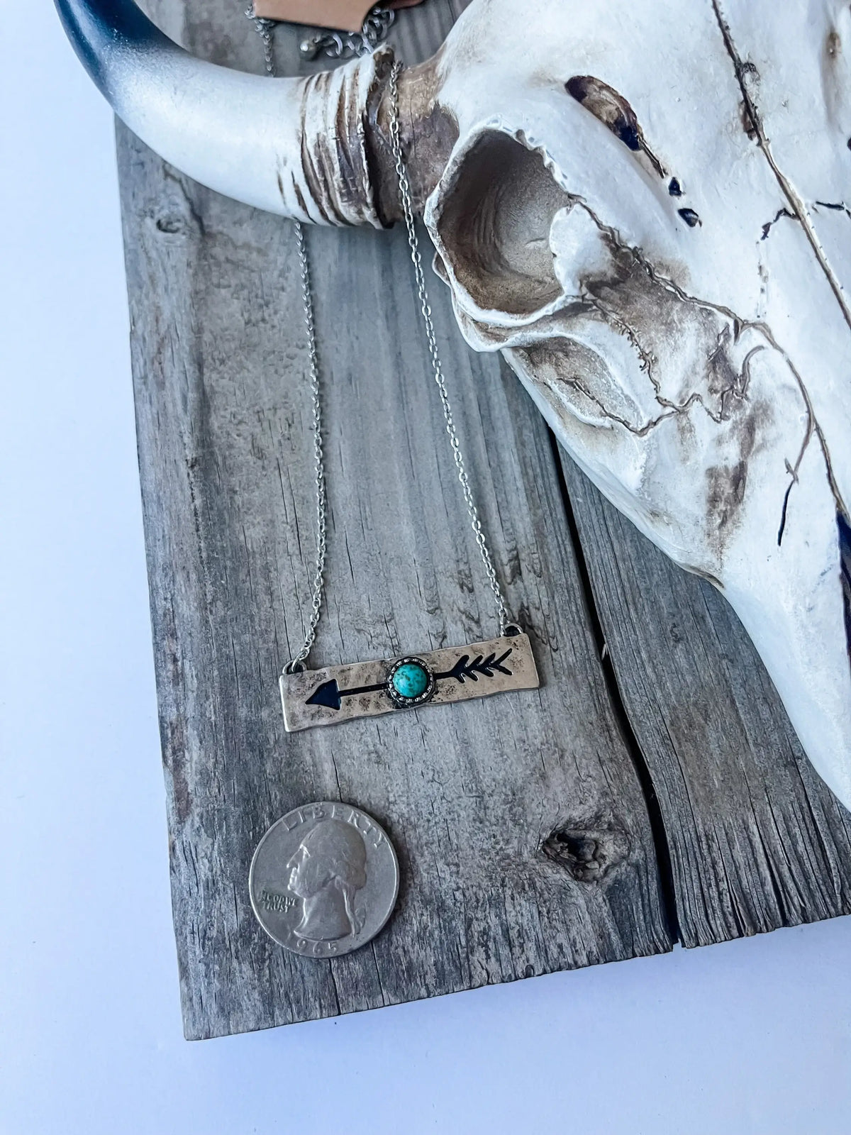 METAL ARROW BAR necklace | Western Turquoise semi stone Sou