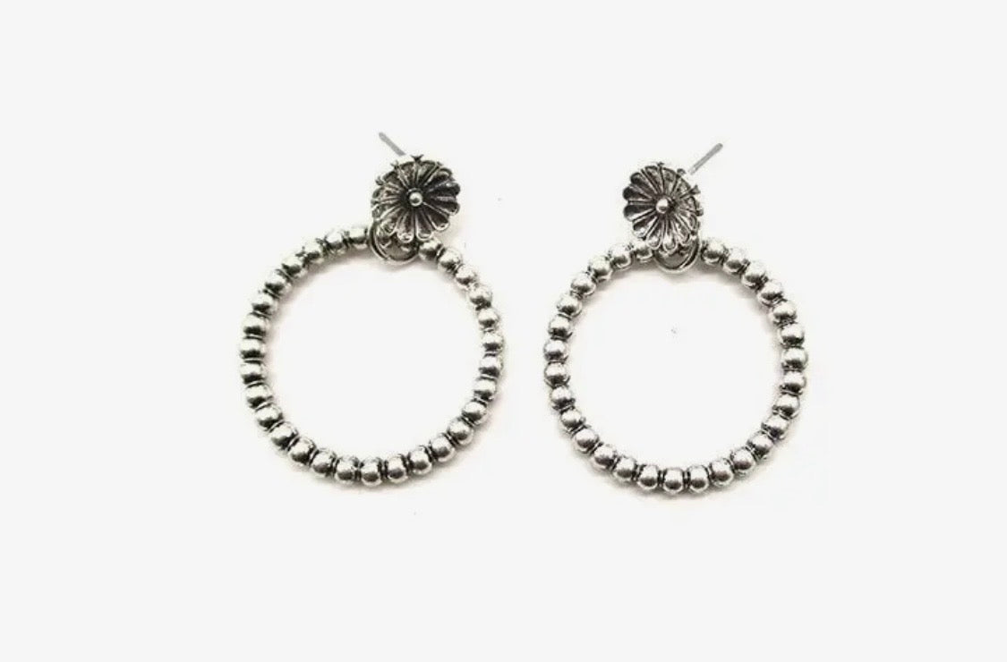 Western Small Flower Post Earrings