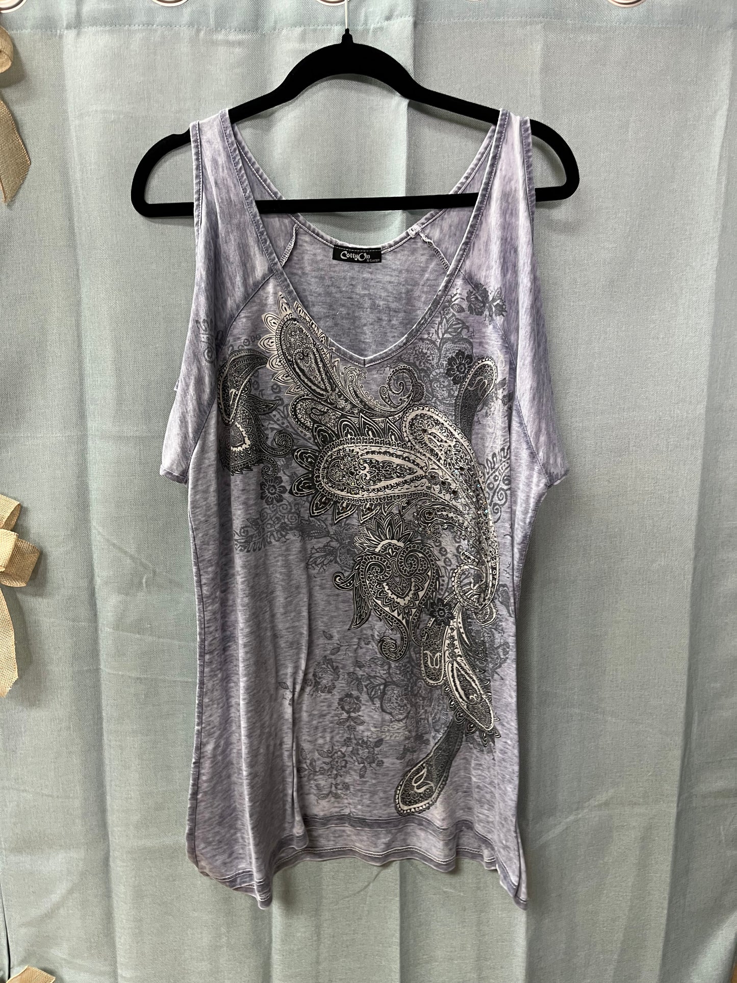 Cold Shoulder Long Top-Size Juniors XL