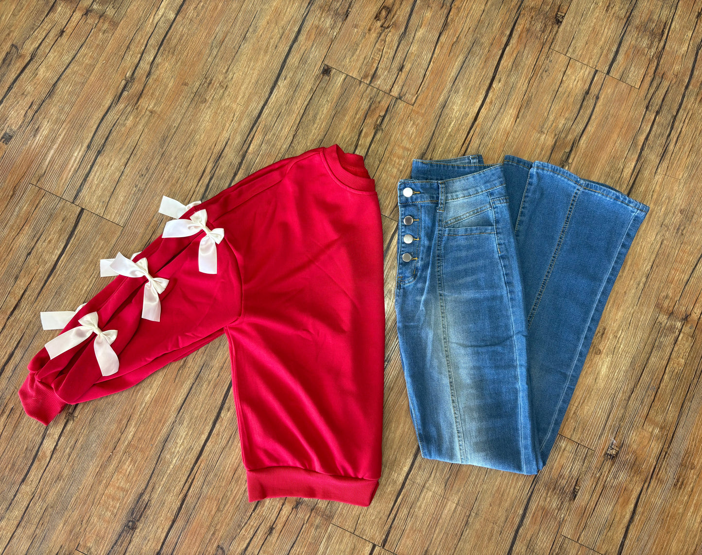 Red Bowknot Christmas Sweatshirt
