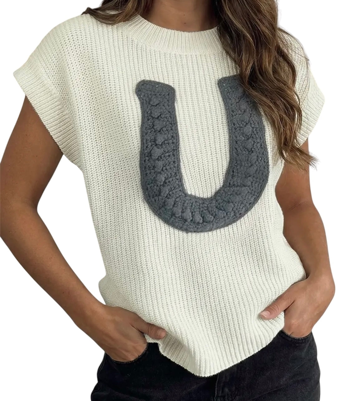 Horseshoe Sleeveless Sweater