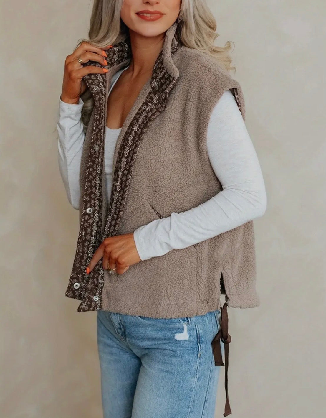Side Bows Sherpa Fleece Vest
