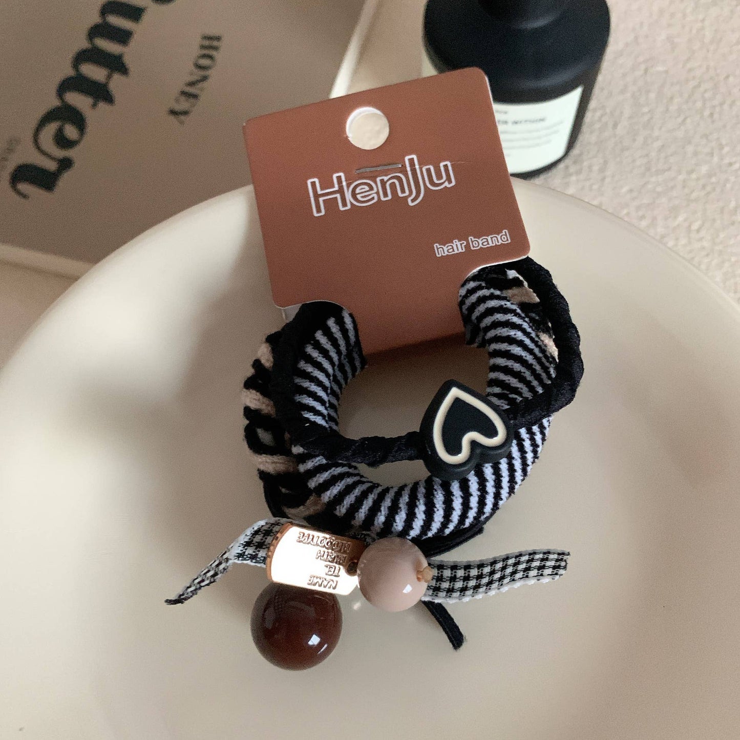 Highly Elastic and Durable Hair Ties for Everyday Use