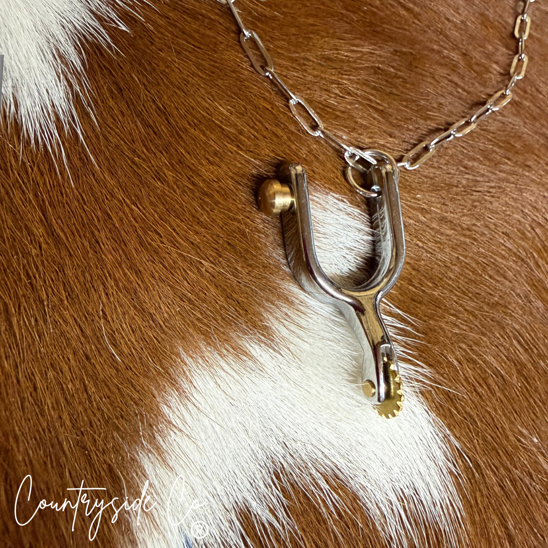 Spur Necklace